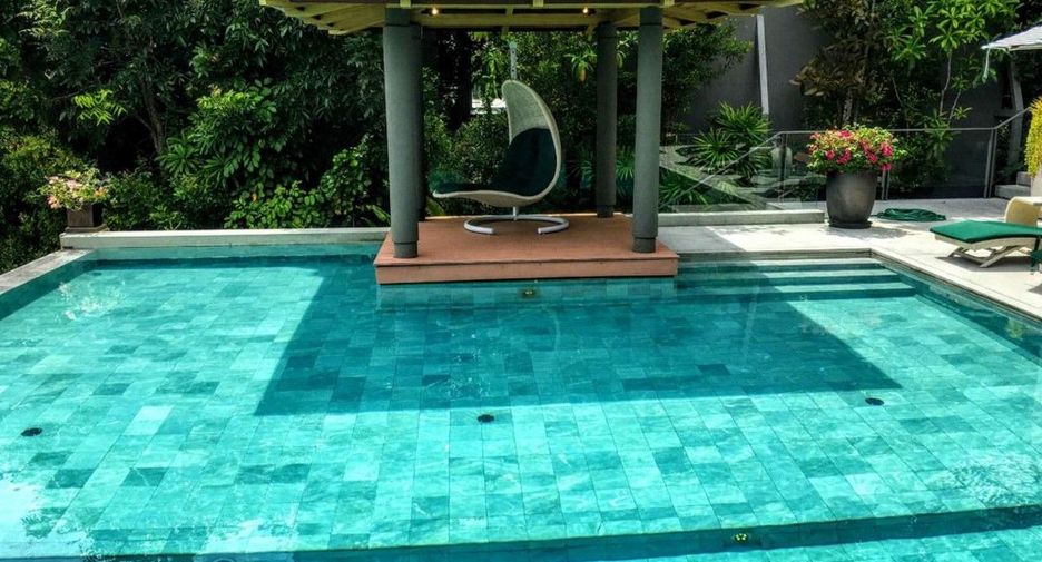 For sale 4 bedrooms villa in Thalang, Phuket