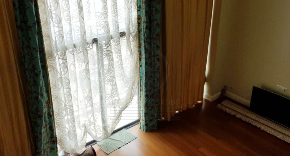 Wohnung zur Miete mit 3 Zimmer in Khlong Toei, Bangkok