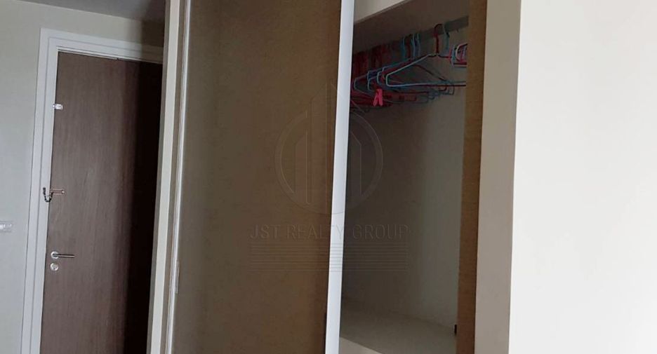 Wohnung zur Miete mit 3 Zimmer in Khlong Toei, Bangkok