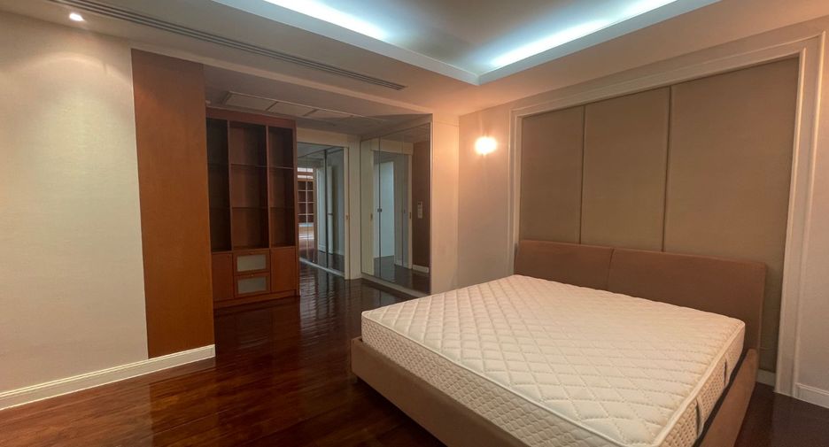 For rent and for sale 3 bedrooms condo in Yan Nawa, Bangkok