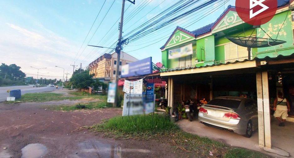 For sale 2 Beds townhouse in Mueang Samut Songkhram, Samut Songkhram