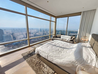 À louer 3 chambres condo à Bang Kho Laem, Bangkok