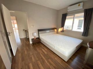 For rent 4 bedrooms house in Mueang Chiang Mai, Chiang Mai