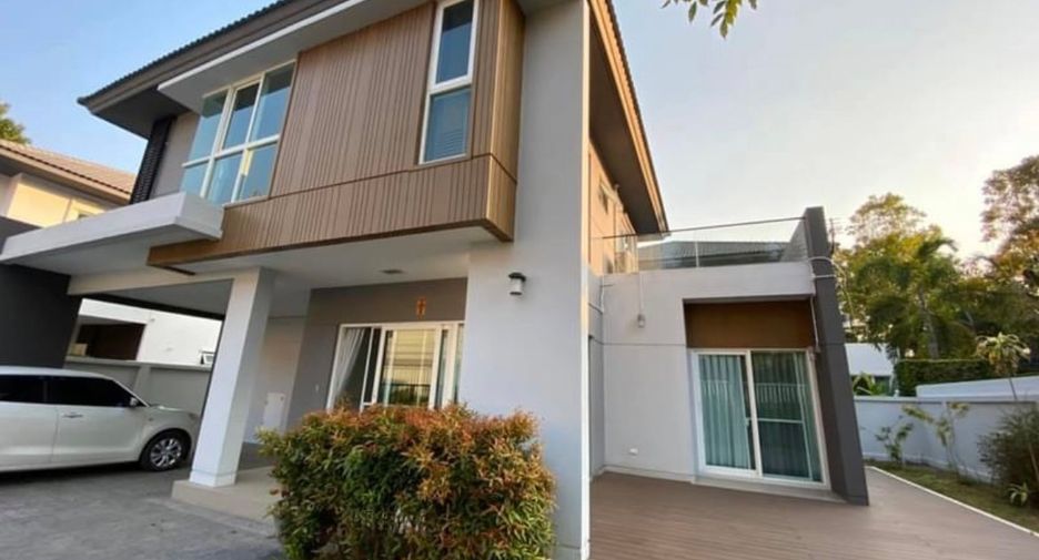 For rent 4 bedrooms house in Mueang Chiang Mai, Chiang Mai