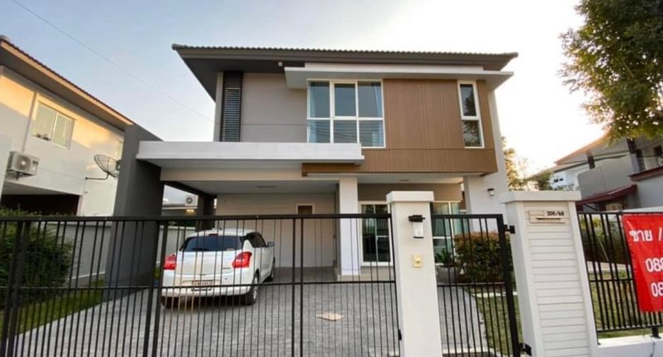 For rent 4 bedrooms house in Mueang Chiang Mai, Chiang Mai