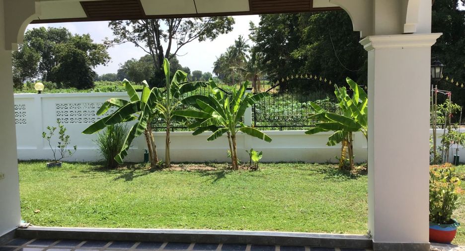 Villa zum Kauf mit 5 Zimmer in Bang Lamung, Chonburi