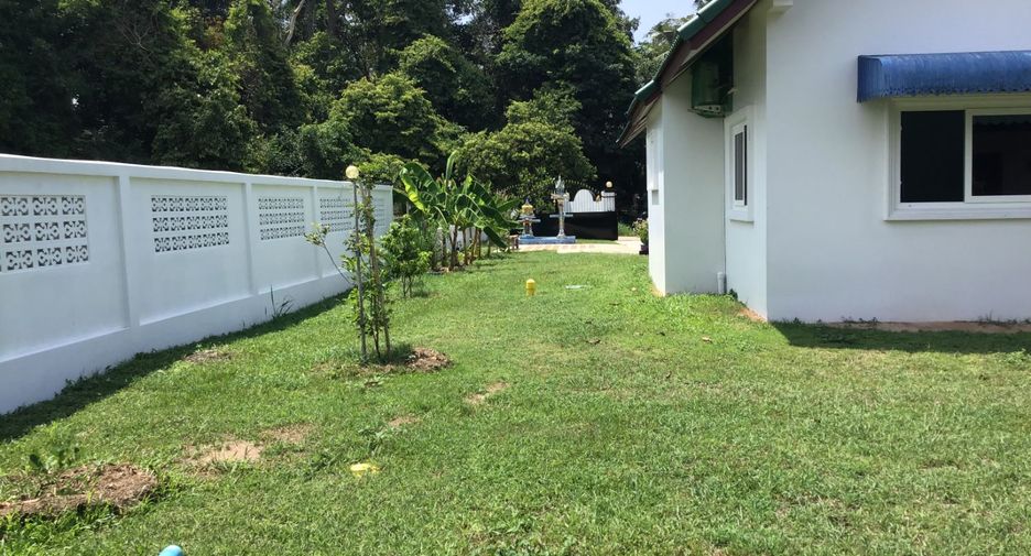 Villa zum Kauf mit 5 Zimmer in Bang Lamung, Chonburi