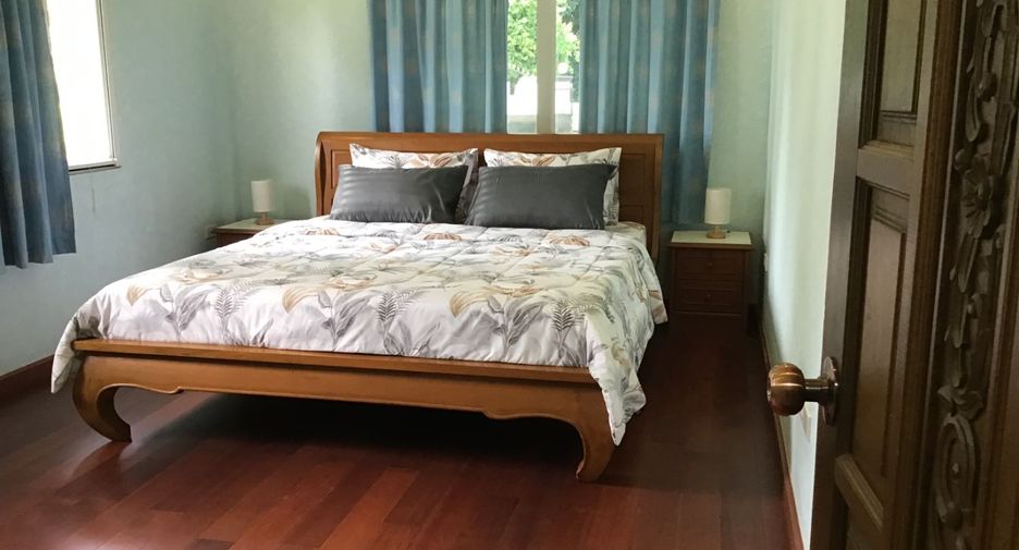 Villa zum Kauf mit 5 Zimmer in Bang Lamung, Chonburi