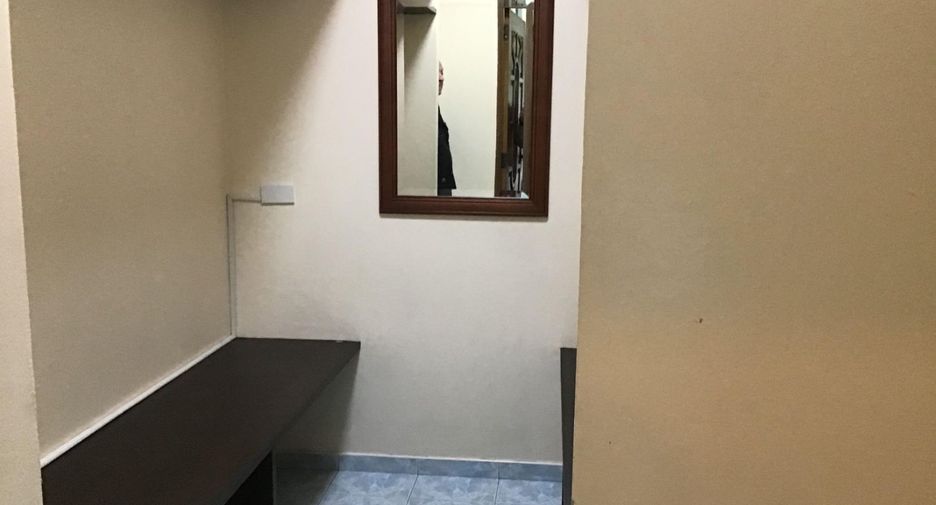 Villa zum Kauf mit 5 Zimmer in Bang Lamung, Chonburi