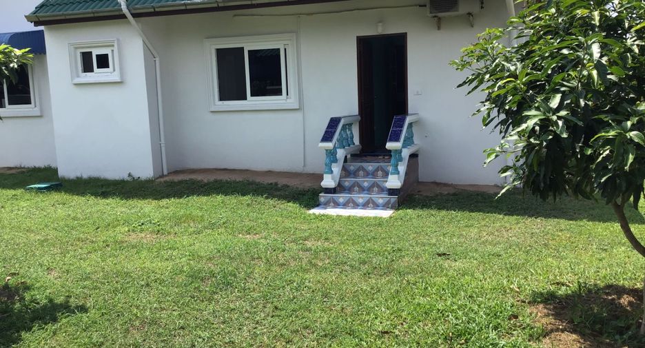 Villa zum Kauf mit 5 Zimmer in Bang Lamung, Chonburi