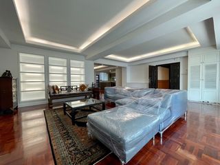 À louer 3 chambres condo à Khlong Toei, Bangkok