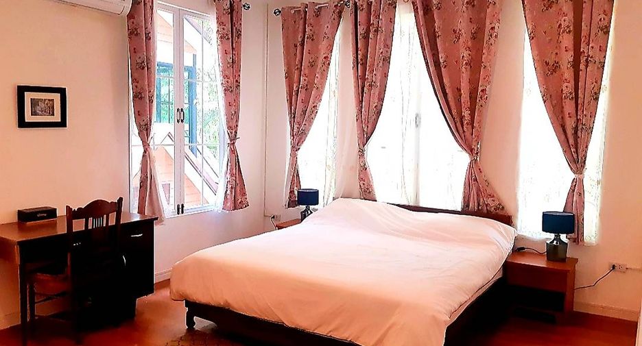 Gewerbefläche zum Kauf mit 8 Zimmer in Mueang Chiang Mai, Chiang Mai