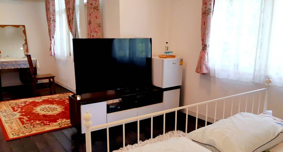 Gewerbefläche zum Kauf mit 8 Zimmer in Mueang Chiang Mai, Chiang Mai