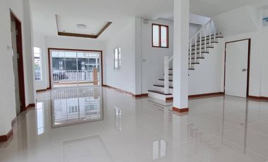 For sale 4 bedrooms house in Sai Noi, Nonthaburi