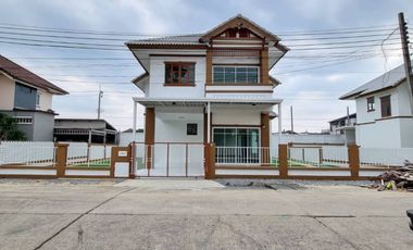 For sale 4 bedrooms house in Sai Noi, Nonthaburi
