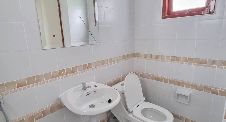 For sale 4 bedrooms house in Sai Noi, Nonthaburi