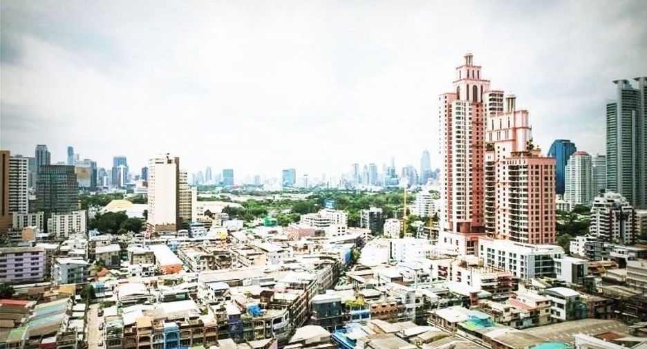 For rent and for sale 3 bedrooms condo in Khlong Toei, Bangkok
