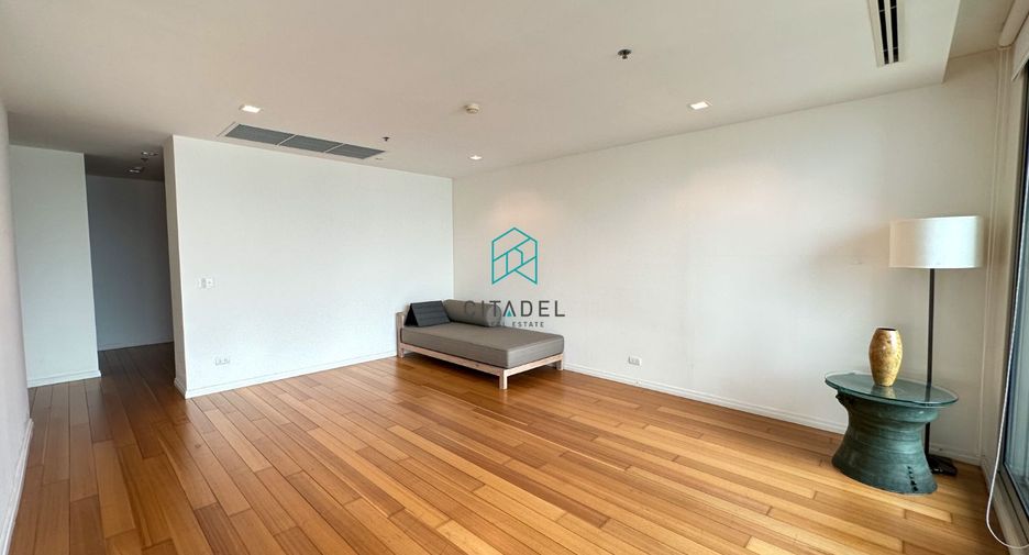 For rent and for sale 3 bedrooms condo in Sathon, Bangkok