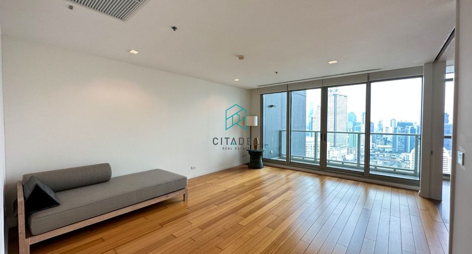 For rent and for sale 3 bedrooms condo in Sathon, Bangkok