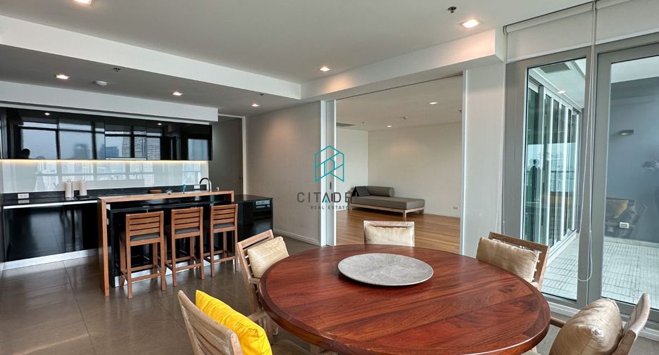 For rent and for sale 3 bedrooms condo in Sathon, Bangkok