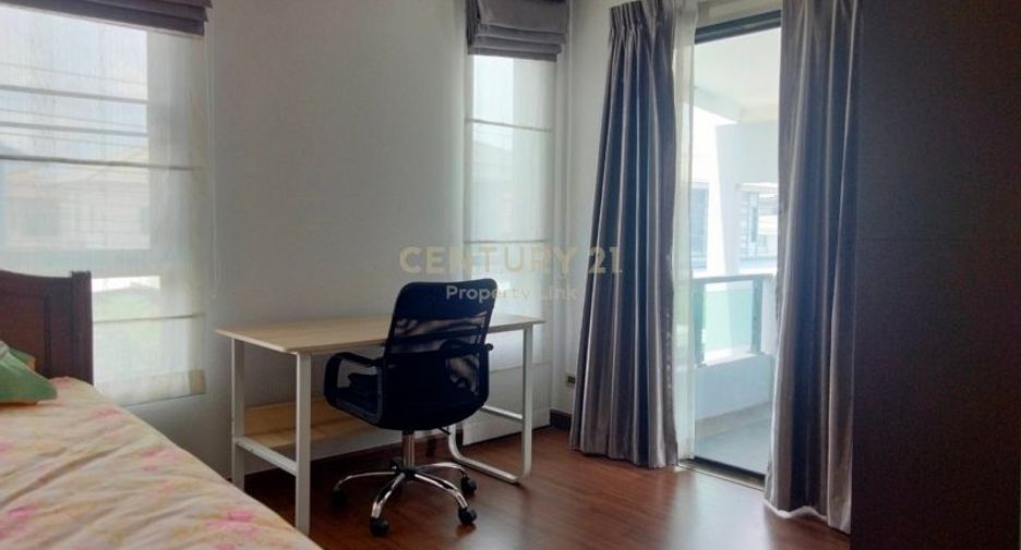 Casa en venta de 4 habitaciones en Nong Khaem, Bangkok