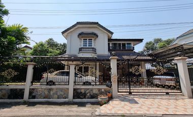 Casa en venta de 4 habitaciones en Saphan Sung, Bangkok