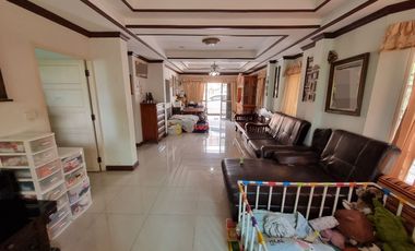 Casa en venta de 4 habitaciones en Saphan Sung, Bangkok