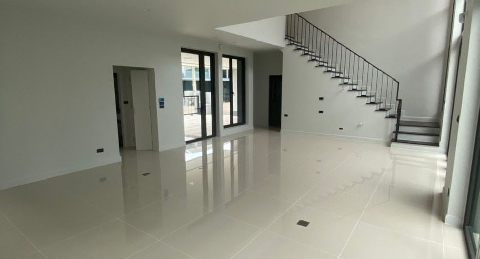Haus zum Kauf mit 4 Zimmer in Bang Kapi, Bangkok
