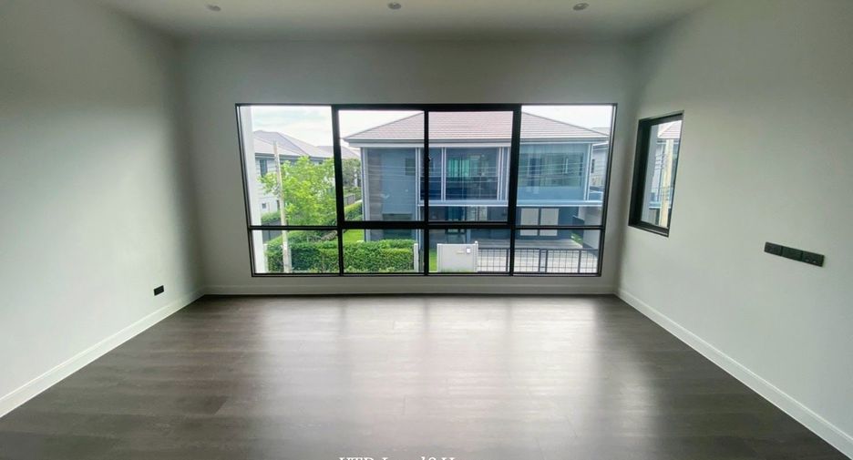 Haus zum Kauf mit 4 Zimmer in Bang Kapi, Bangkok