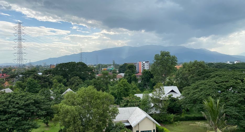 For rent 2 bedrooms condo in Mueang Chiang Mai, Chiang Mai