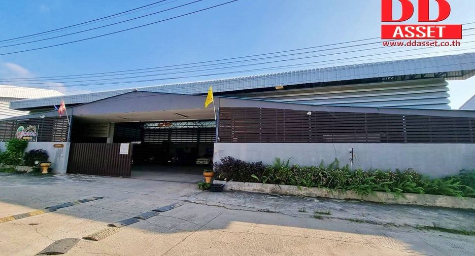 For sale 8 bed warehouse in Lat Lum Kaeo, Pathum Thani