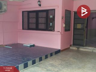 For sale 2 bed townhouse in Mueang Phitsanulok, Phitsanulok