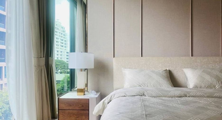For sale 2 bedrooms condo in Pathum Wan, Bangkok