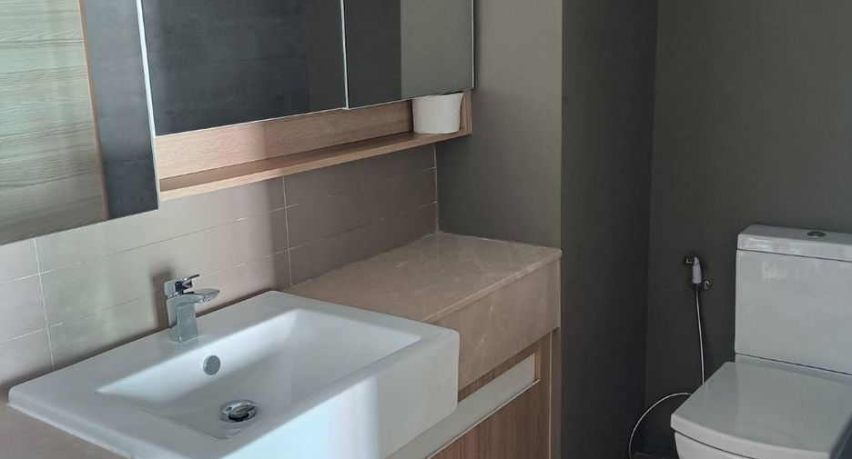 Wohnung zur Miete und zum Kauf mit 1 Zimmer in Bang Lamung, Chonburi