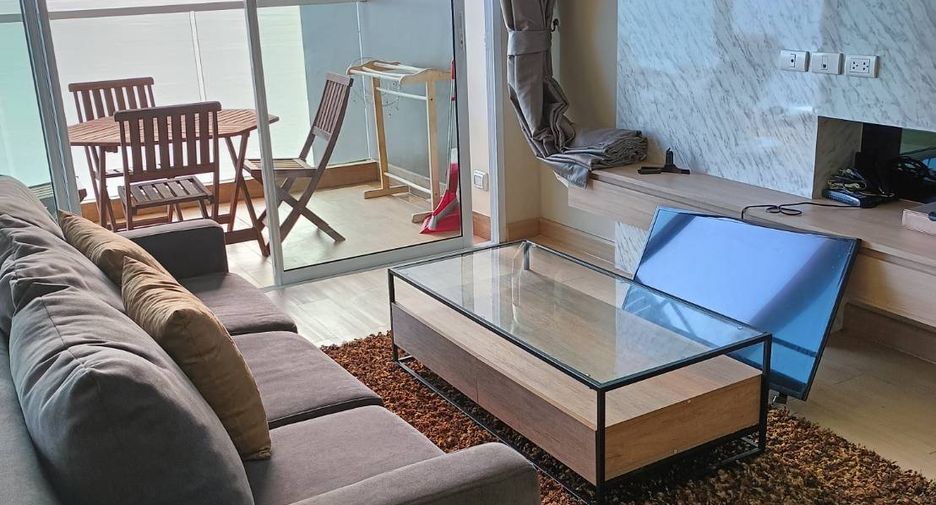 Wohnung zur Miete und zum Kauf mit 1 Zimmer in Bang Lamung, Chonburi
