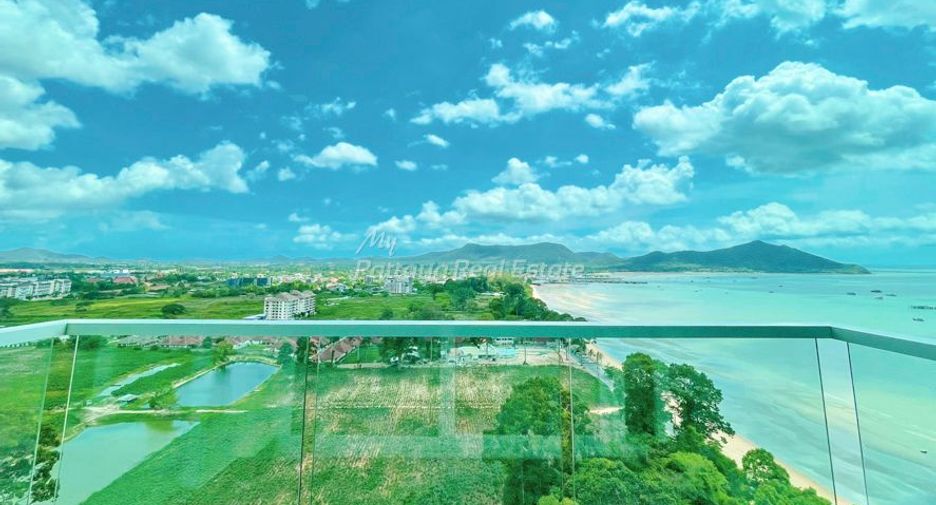 For sale 3 bedrooms condo in Sattahip, Chonburi