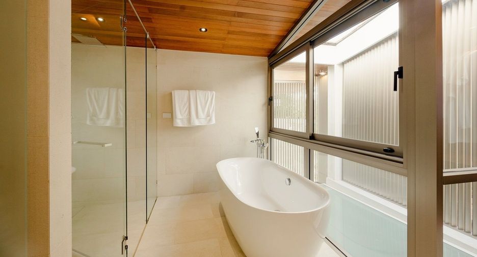 For sale 4 bedrooms villa in Thalang, Phuket