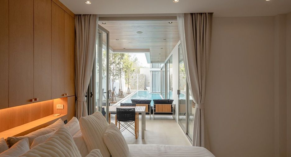 For sale 4 bedrooms villa in Thalang, Phuket