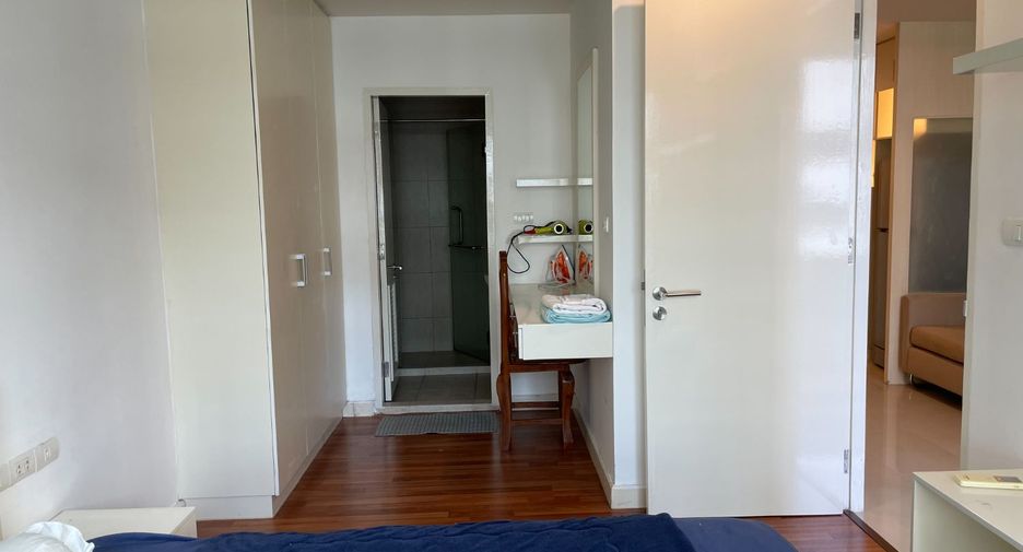 For sale 1 bed condo in Watthana, Bangkok