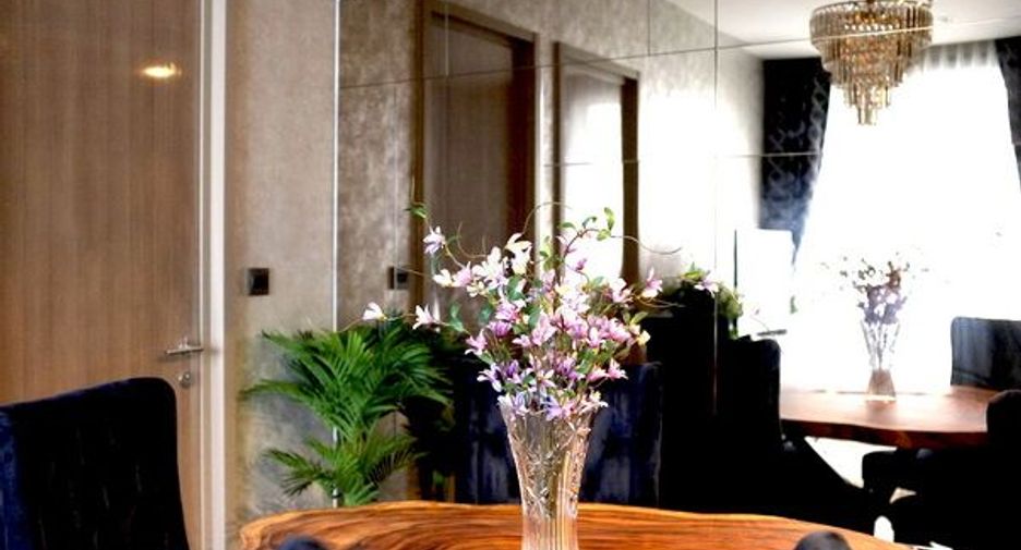 For rent and for sale 2 bedrooms condo in Pathum Wan, Bangkok