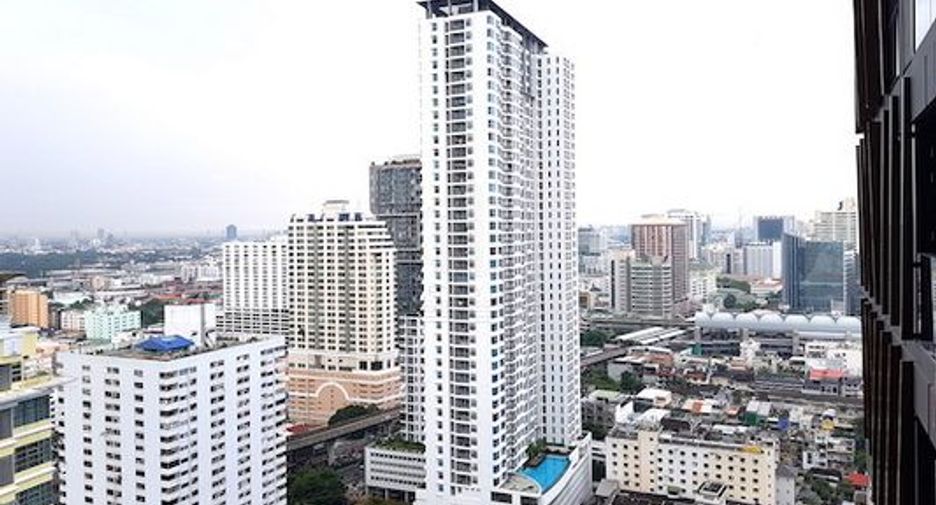 For rent and for sale 2 bedrooms condo in Pathum Wan, Bangkok
