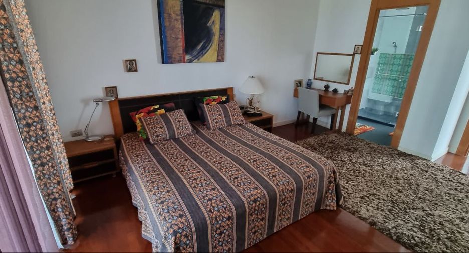 For sale 3 bedrooms condo in Bang Lamung, Chonburi