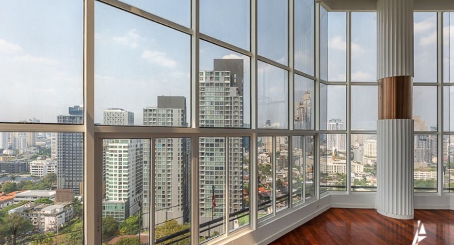 For rent and for sale 6 bedrooms condo in Watthana, Bangkok