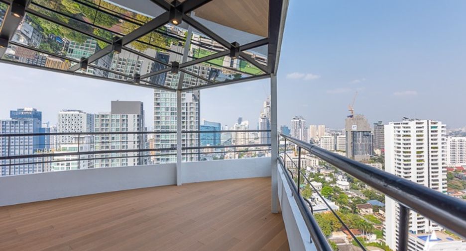 For rent and for sale 6 bedrooms condo in Watthana, Bangkok