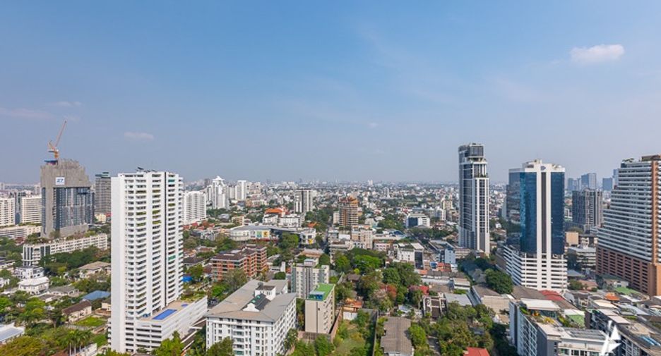 For rent and for sale 6 bedrooms condo in Watthana, Bangkok