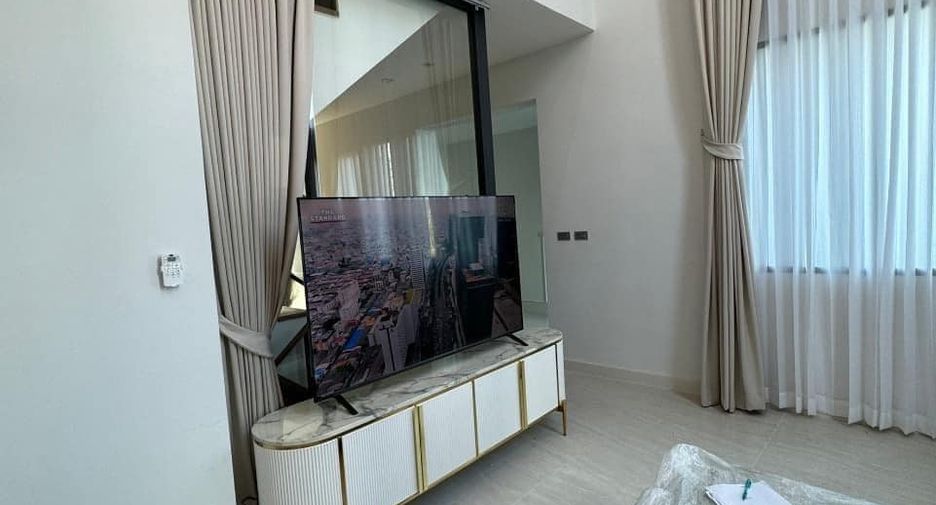 出租 3 卧室 独立屋 在 Suan Luang, 曼谷