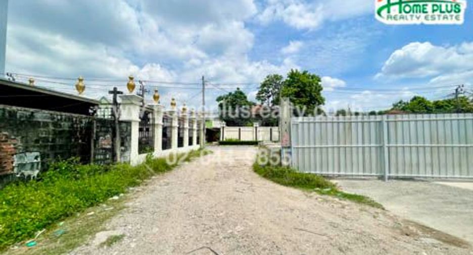 For sale land in Saphan Sung, Bangkok