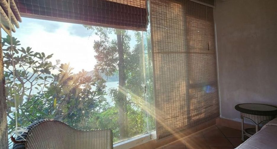 For sale 6 bedrooms villa in Mueang Phuket, Phuket