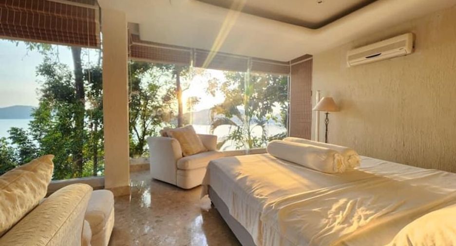 For sale 6 bedrooms villa in Mueang Phuket, Phuket