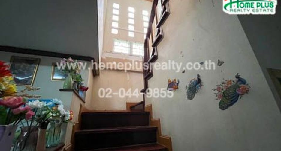 Casa en venta de 5 habitaciones en Bang Khen, Bangkok